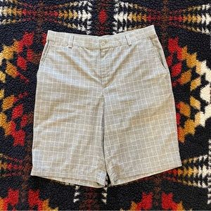 Nike Golf Dri-Fit shorts, size 33